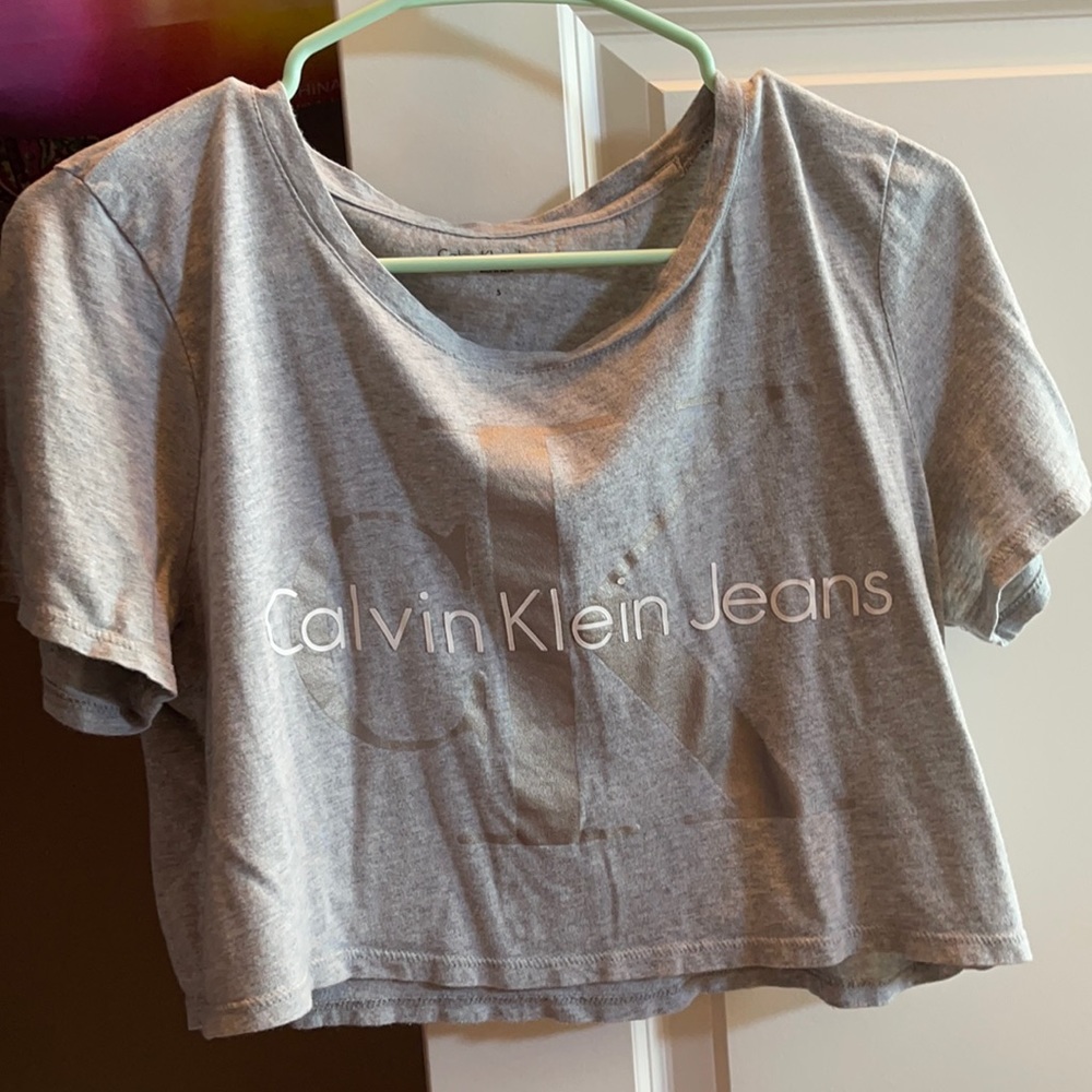 Calvin Klein Crop Top